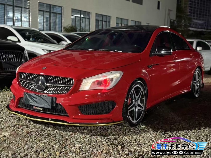 14年奔驰CLA轿车抵押车出售