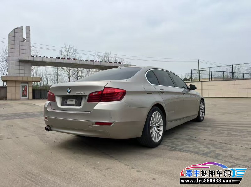 17年宝马5系轿车抵押车出售