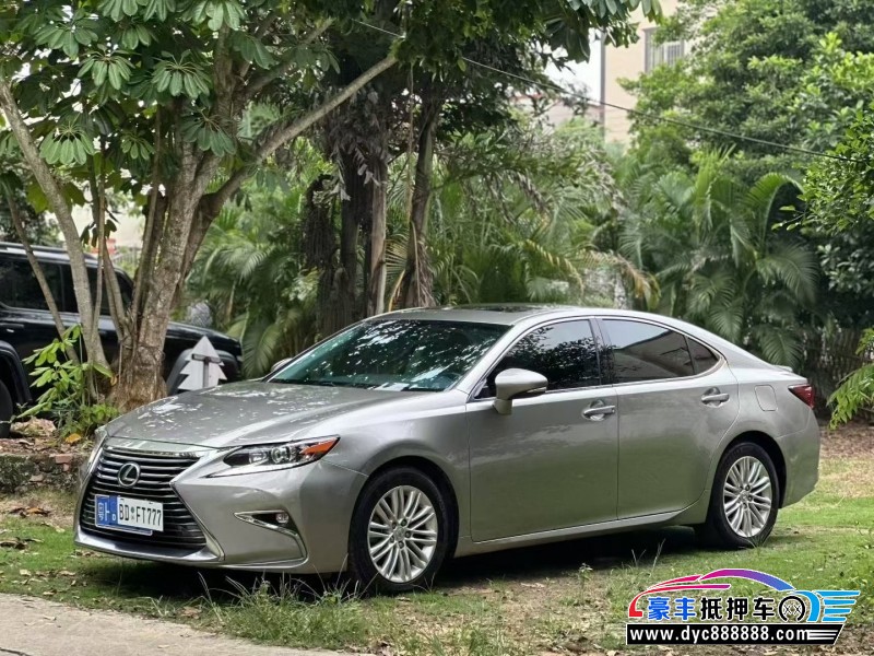 16年雷克萨斯ES轿车抵押车出售