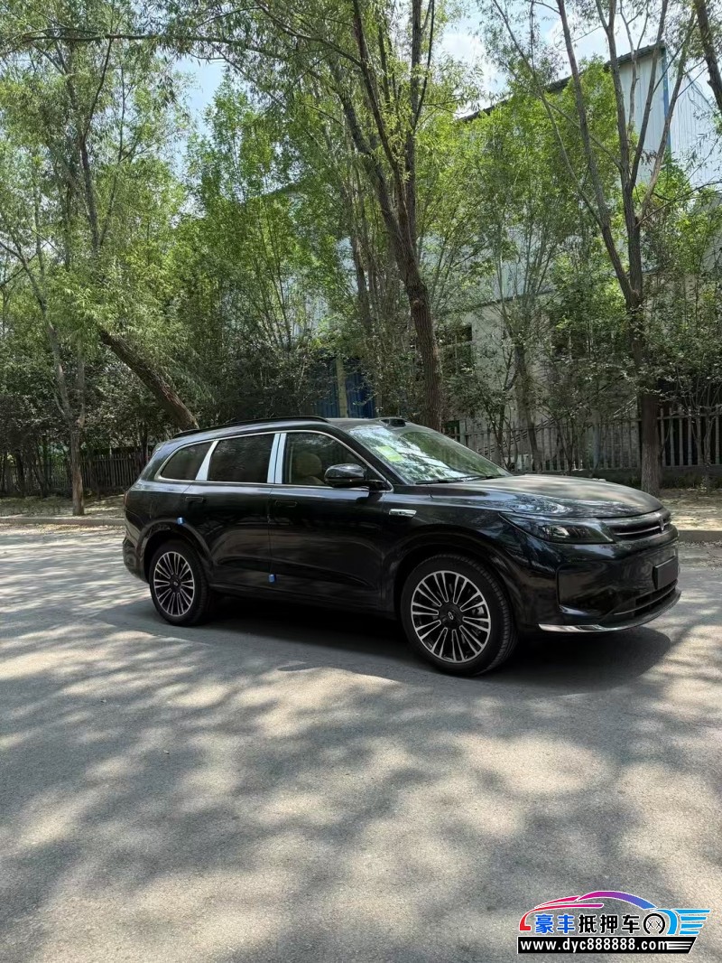 25年华为问界SUV抵押车出售