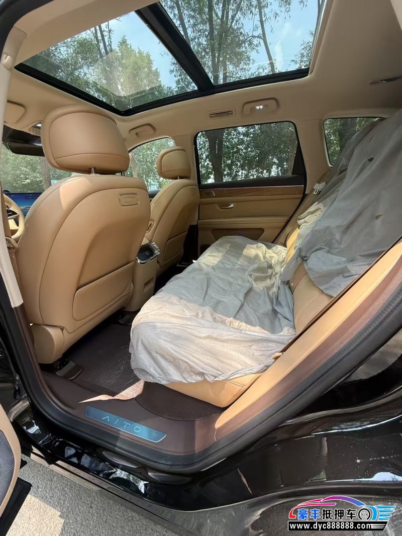 25年华为问界SUV抵押车出售