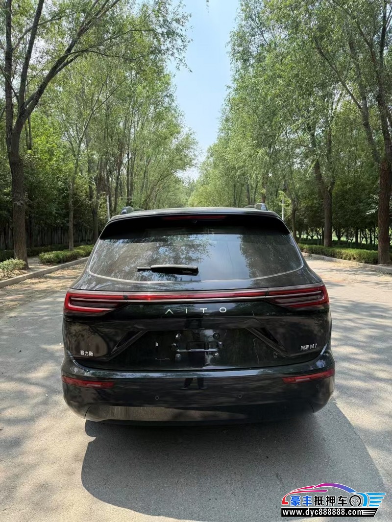 25年华为问界SUV抵押车出售