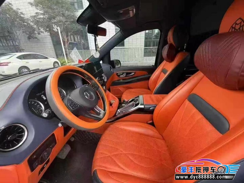 23年奔驰威霆轿车抵押车出售