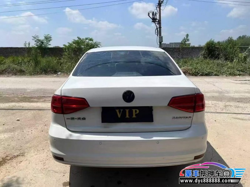 17年大众速腾轿车抵押车出售