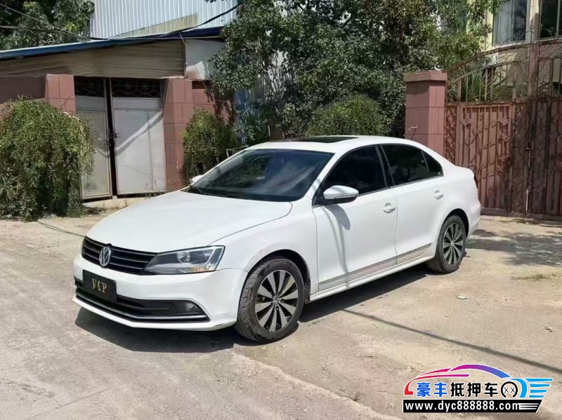 17年大众速腾轿车抵押车出售