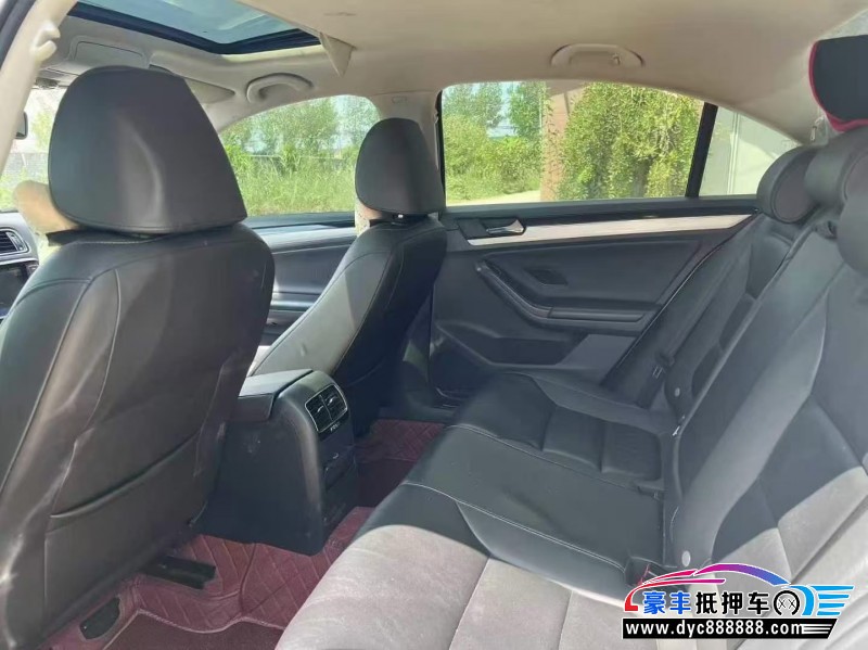 17年大众速腾轿车抵押车出售