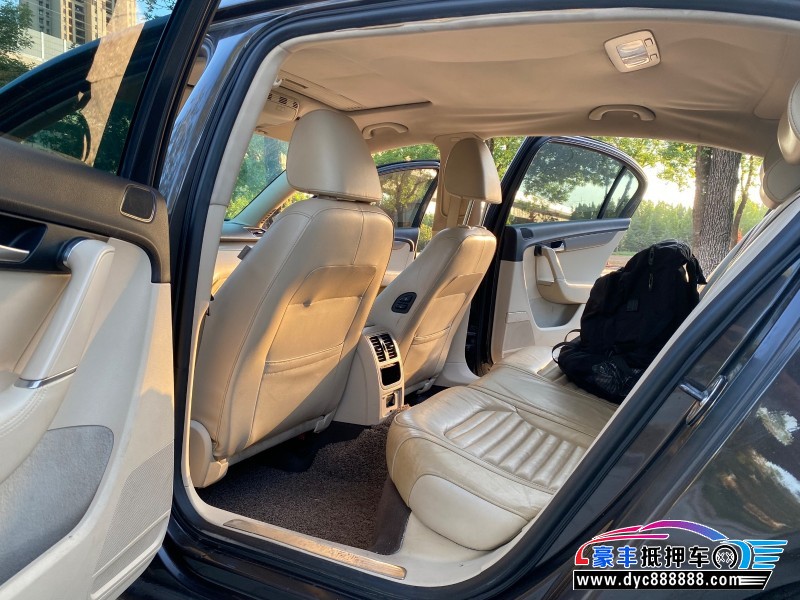 12年大众迈腾轿车抵押车出售