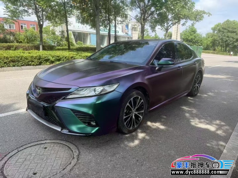 18年丰田凯美瑞轿车抵押车出售