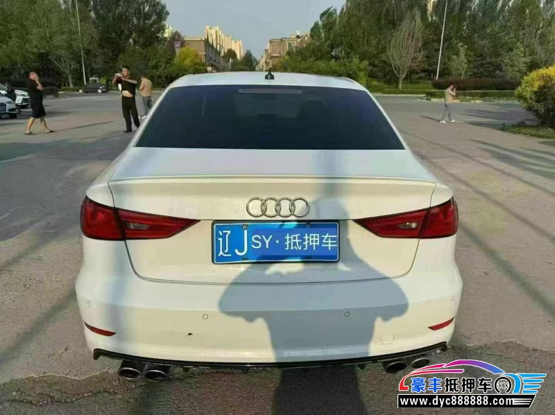 16年奥迪S3轿车抵押车出售