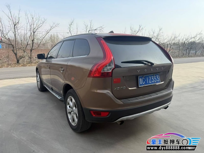 12年沃尔沃XC60轿车抵押车出售