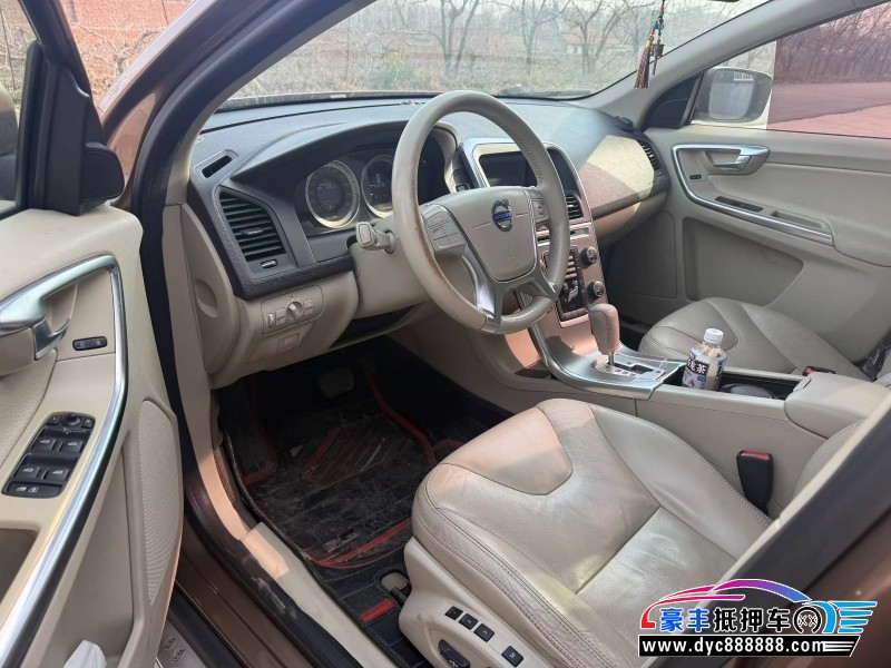 12年沃尔沃XC60轿车抵押车出售