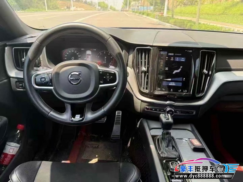 19年沃尔沃XC60轿车抵押车出售