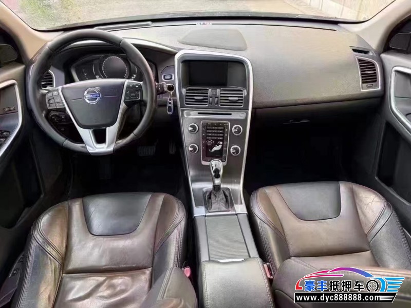 15年沃尔沃XC60轿车抵押车出售