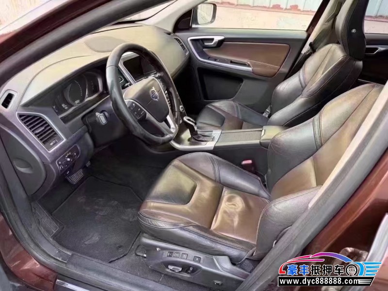 15年沃尔沃XC60轿车抵押车出售