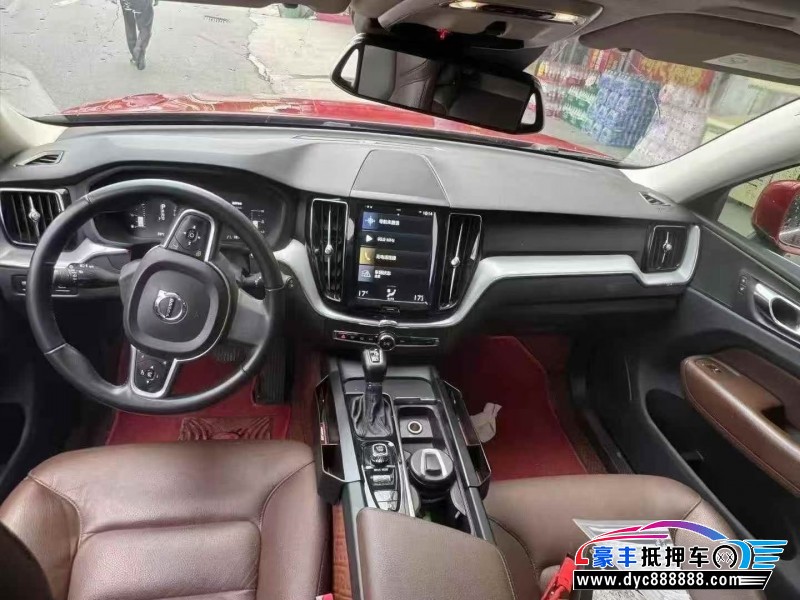 18年沃尔沃XC60轿车抵押车出售