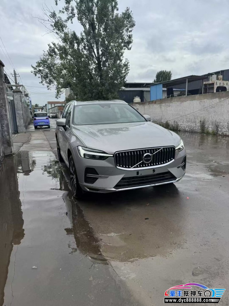 25年沃尔沃XC60轿车抵押车出售
