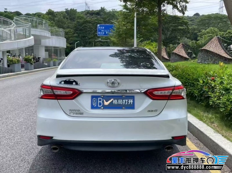 18年丰田凯美瑞轿车抵押车出售