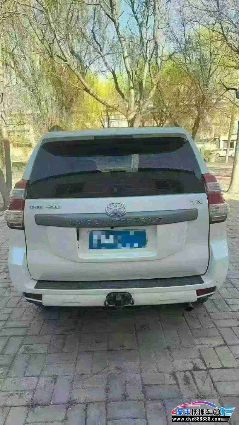 17年丰田普拉多（霸道）轿车抵押车出售