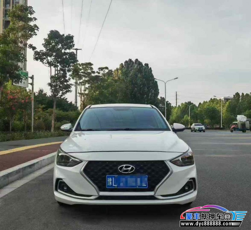 19年现代悦动轿车抵押车出售