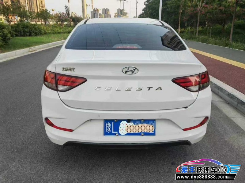 19年现代悦动轿车抵押车出售