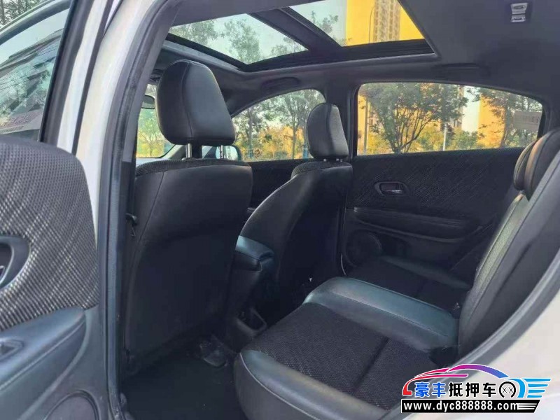 19年本田XRV轿车抵押车出售