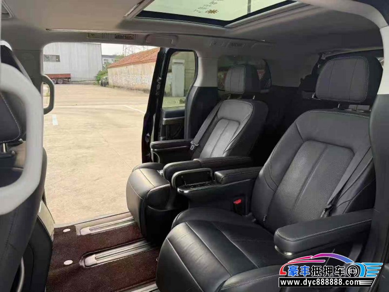 22年传祺M8轿车抵押车出售