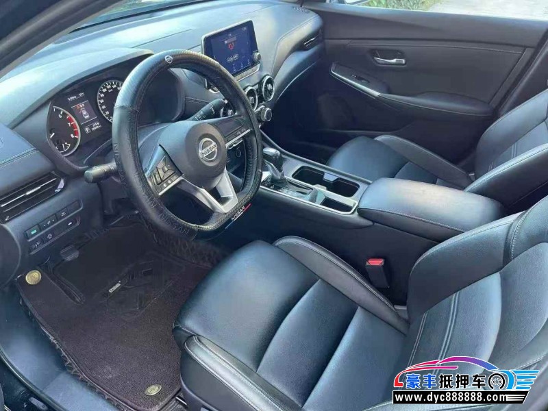 20年日产轩逸轿车抵押车出售