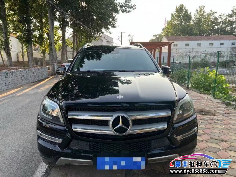 抵押车出售15年奔驰GL轿车