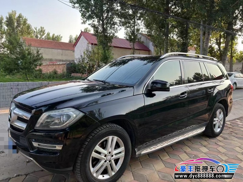 15年奔驰GL轿车抵押车出售