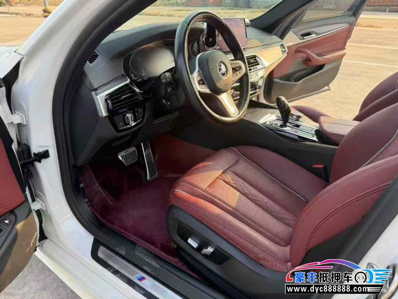 22年宝马5系轿车抵押车出售