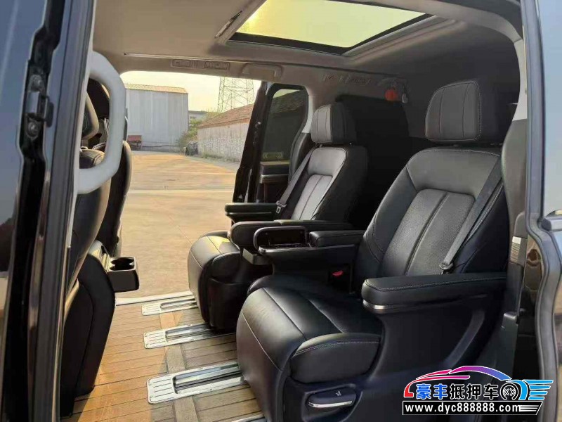 21年传祺M8轿车抵押车出售