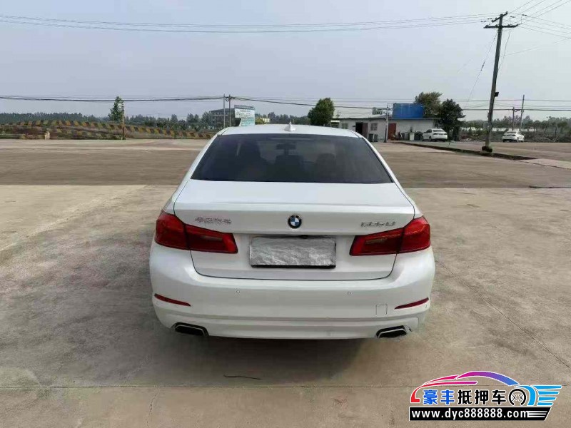 17年宝马5系轿车抵押车出售