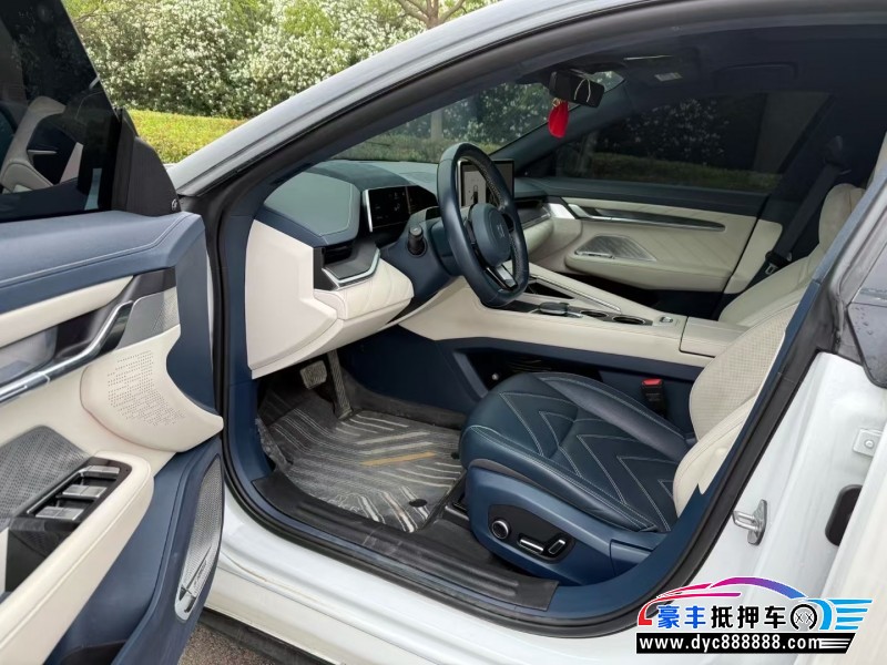 23年极氪001轿车抵押车出售