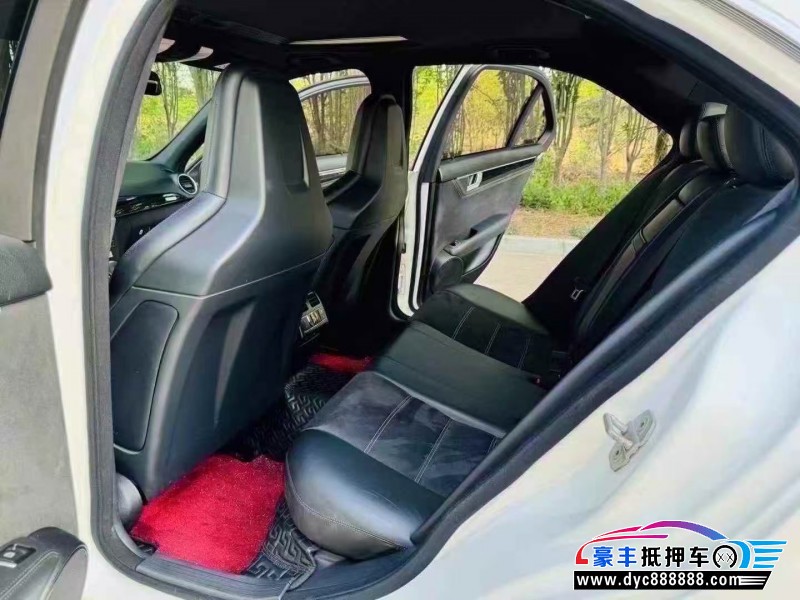 15年奔驰C轿车抵押车出售