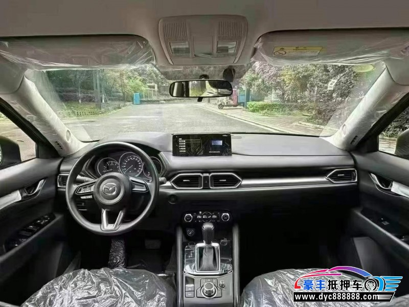 25年马自达CX-5轿车抵押车出售