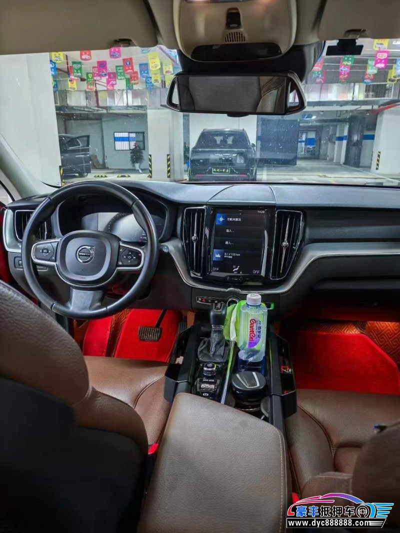 18年沃尔沃XC60轿车抵押车出售