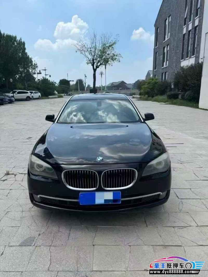11年宝马7系轿车抵押车出售