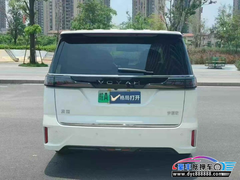 25年岚图梦想家轿车抵押车出售