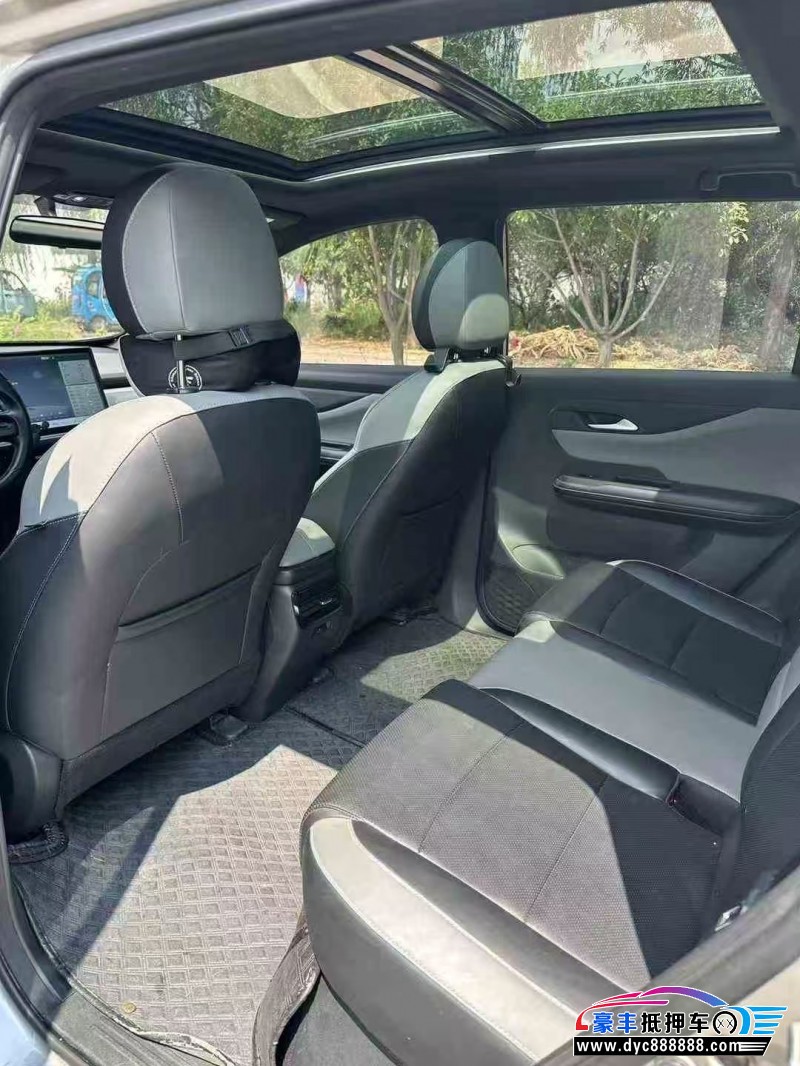 23年合创z03轿车抵押车出售