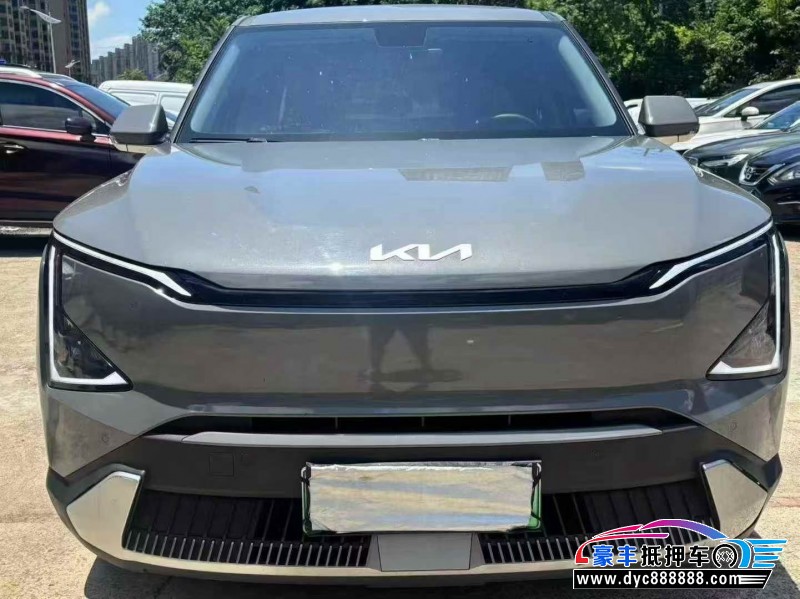 24年起亚EV5轿车抵押车出售