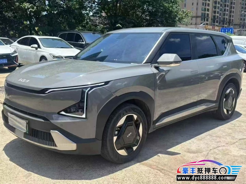24年起亚EV5轿车抵押车出售