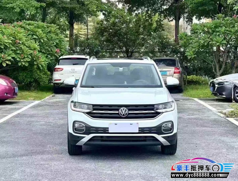 22年大众探影轿车抵押车出售