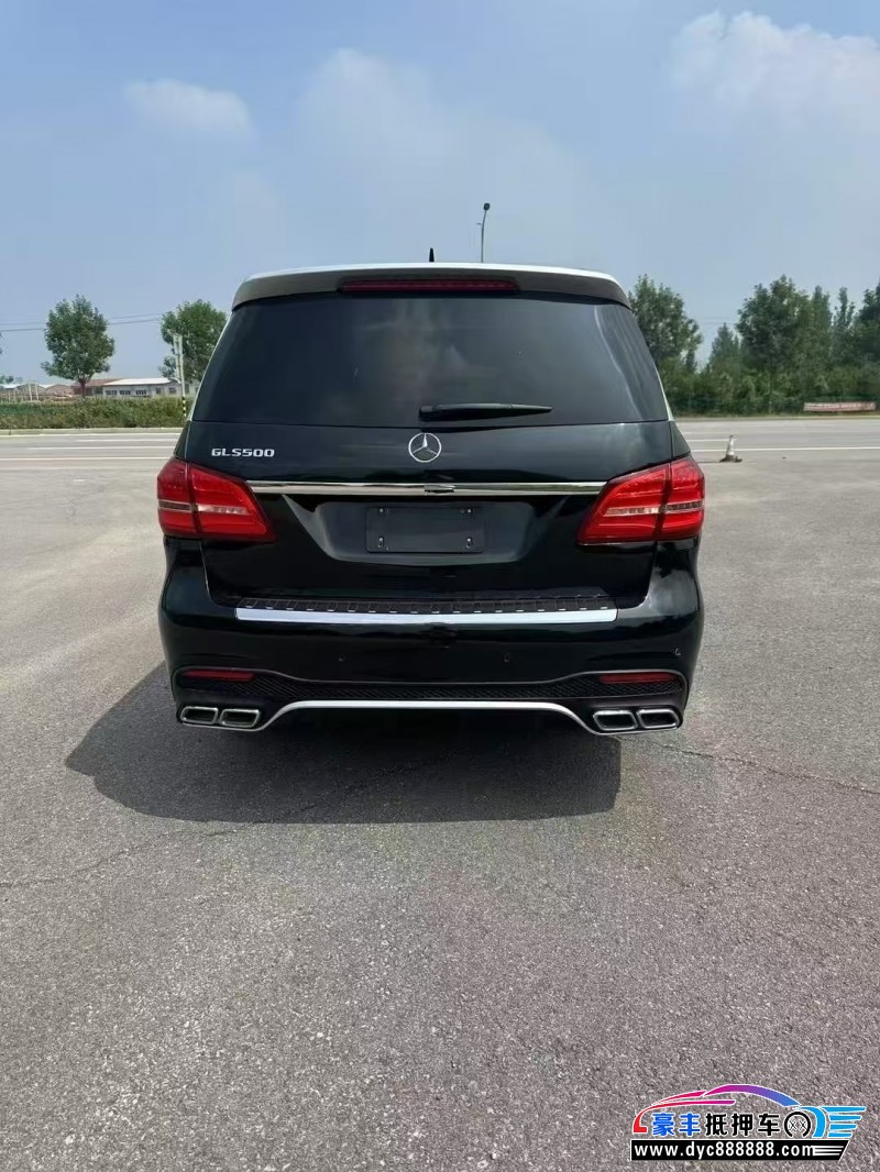 18年奔驰GLS轿车抵押车出售