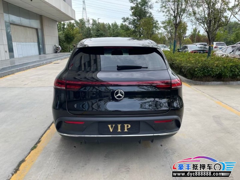 22年奔驰EQC轿车抵押车出售