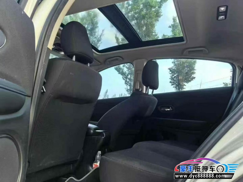 21年本田缤智轿车抵押车出售