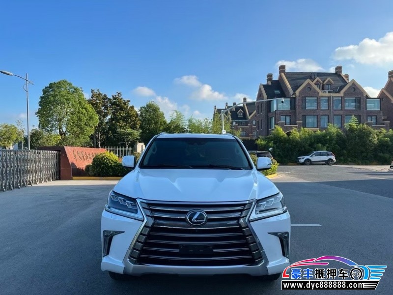 17年雷克萨斯LX轿车抵押车出售
