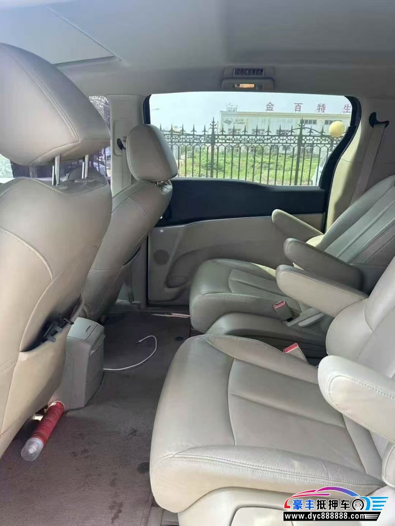 20年别克GL8轿车抵押车出售