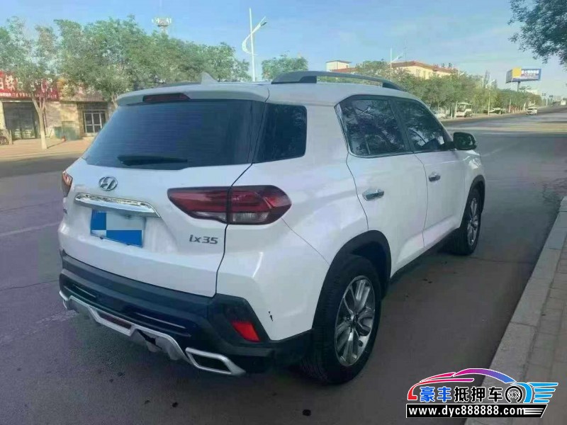 19年现代ix35轿车抵押车出售