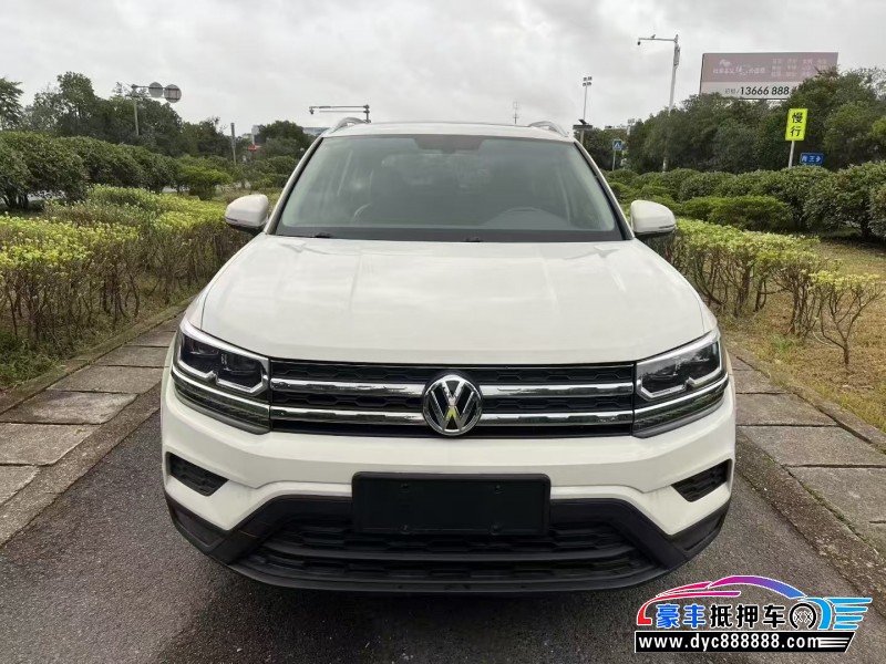 20年大众途岳轿车