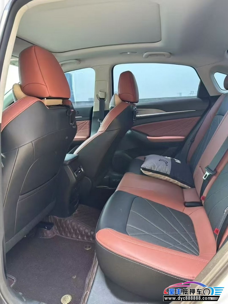 23年长安逸动轿车抵押车出售